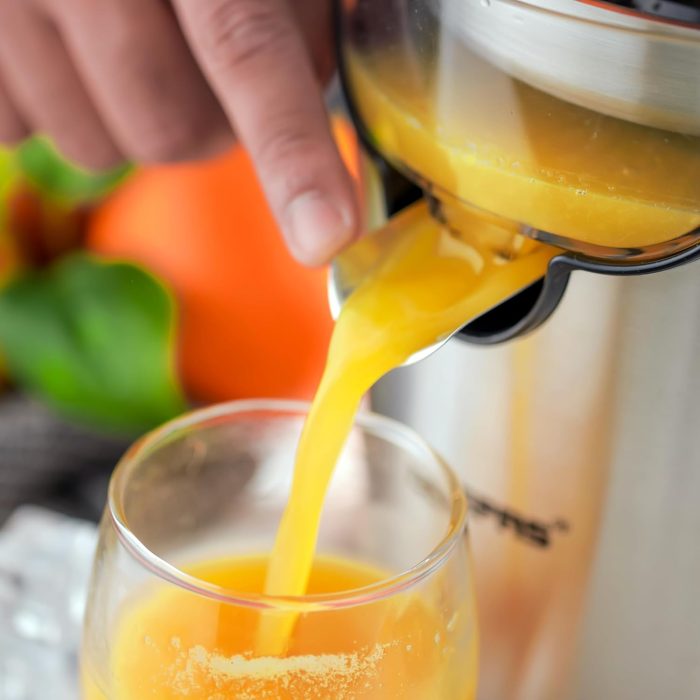 Geepas Stainless Steel Citrus Juicer-GCJ46018| Juicer for Orange Juice, Lemon| Deluxe Stainless Steel Body with Aluminum Die-Casting Handle| Metallic Silver, 2 Years Warranty